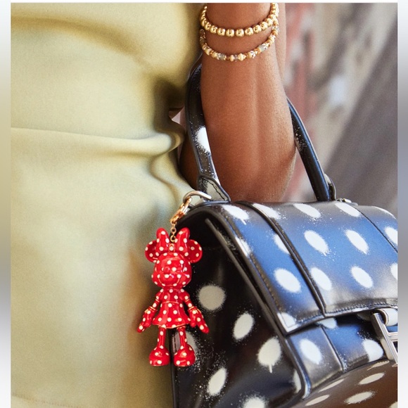 collector’s Minnie Mickey bag charm from BaubleBar in blue polka dot, new no box - Picture 6 of 14